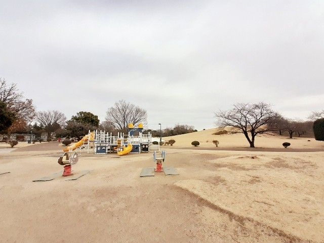 近くの伊勢崎市みらい公園まで500m(徒歩7分)