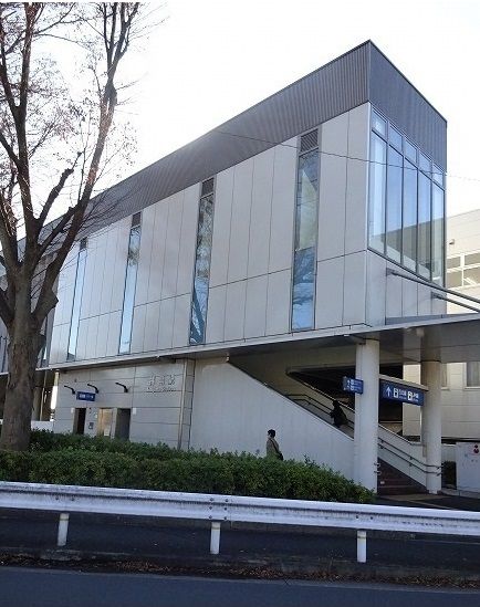 近くの拝島駅まで290m(徒歩4分)