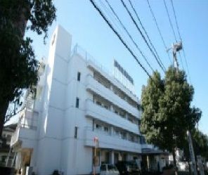 近くの共済会櫻井病院まで850m（徒歩11分）