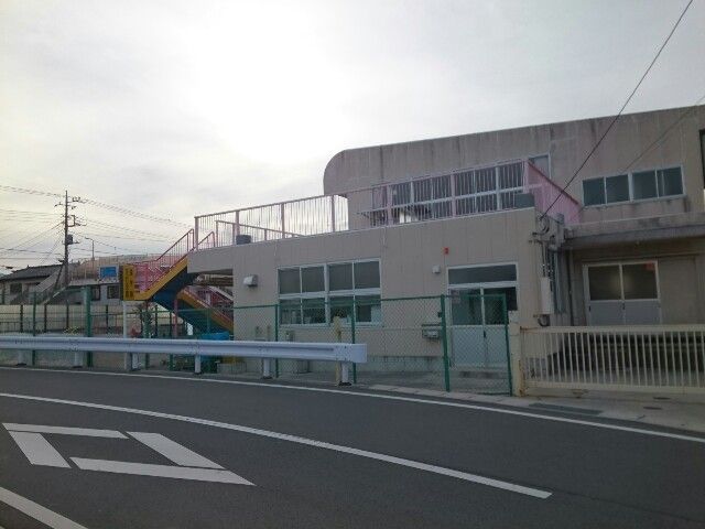 近くの甘楽町立福島幼稚園まで1,000m(徒歩13分)
