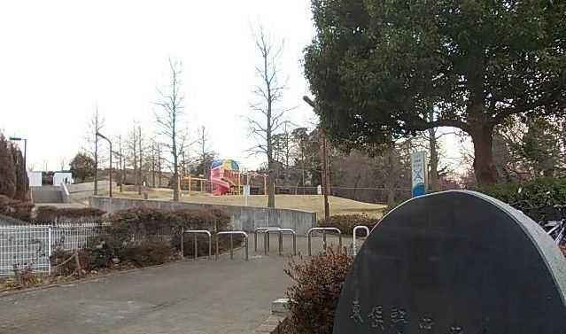 近くの東俣野中央公園まで758m(徒歩10分)