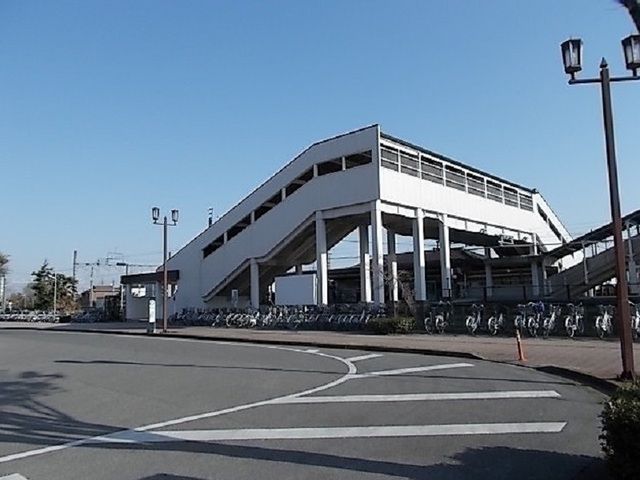 近くの境駅まで680m(徒歩9分)