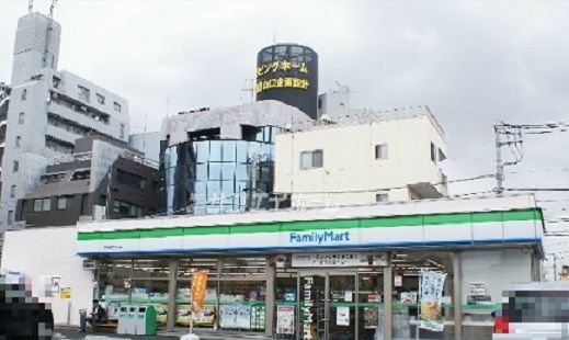 近くのファミリーマート 所沢緑町二丁まで350m（徒歩5分）