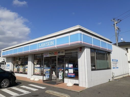 近くのローソン岡山平野店まで180m（徒歩3分）
