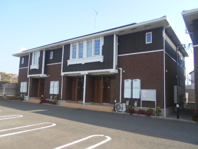 アヴニール西重根Ⅱの外観画像