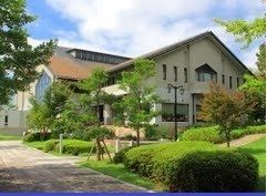 近くの安城城址公園まで600m（徒歩8分）