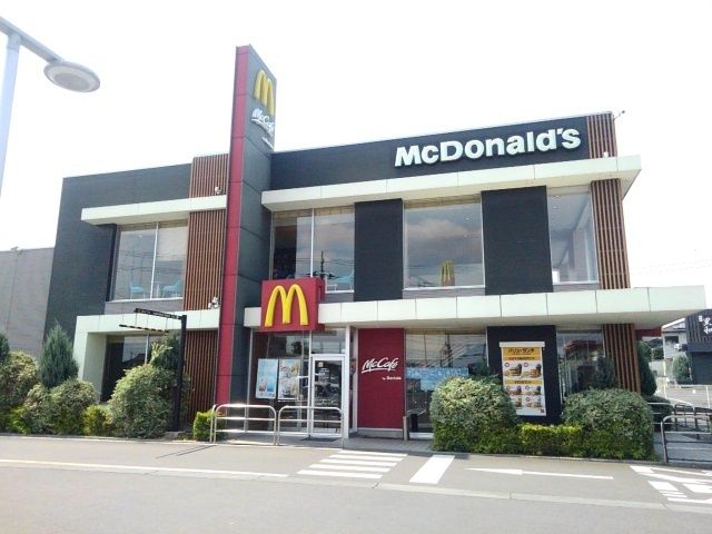 近くのマクドナルドまで500m（徒歩7分）