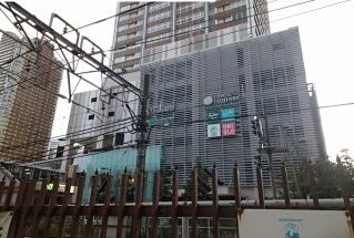 近くの東急スクエアまで580m（徒歩8分）