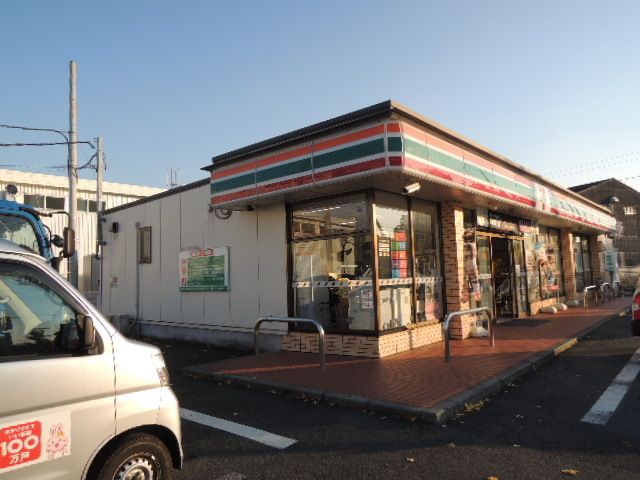 近くのセブンイレブン　富士市蓼原店まで800m（徒歩10分）