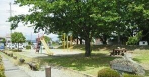 近くの河西かすみ堤公園まで450m(徒歩6分)