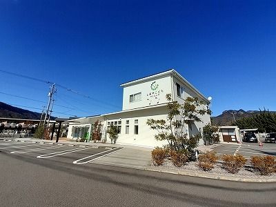 近くの病院まで950m（徒歩12分）