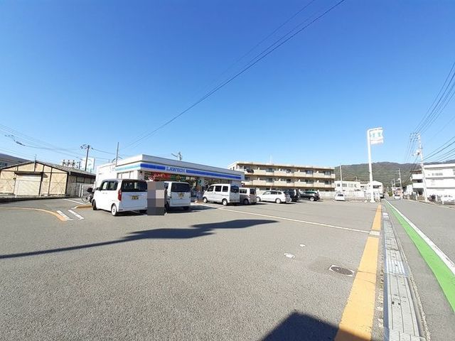 近くのローソン 高知一宮店まで650m(徒歩9分)