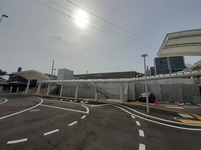 近くの小針駅まで1,200m(徒歩15分)