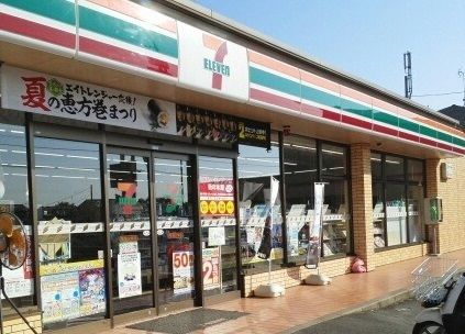 近くのセブンイレブンまで100m（徒歩2分）