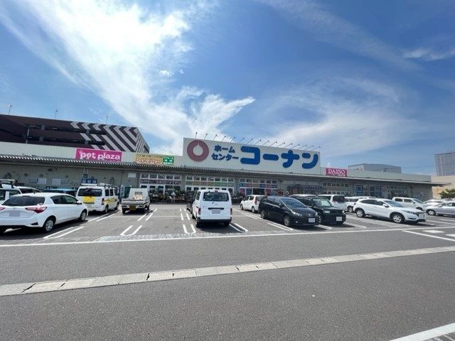 近くのコーナンあすと長町店まで800m（徒歩10分）