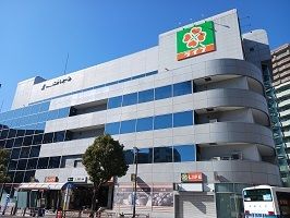 近くのライフまで450m（徒歩6分）