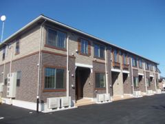 ポライトリーローズ三沢の外観画像