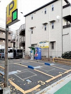 近くのカーパーク東新町まで79m(徒歩1分)