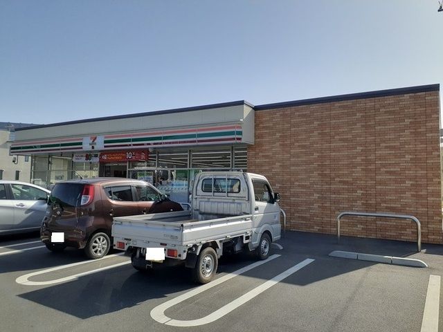 近くのセブン-イレブン岡山高松店まで1,200m(徒歩15分)