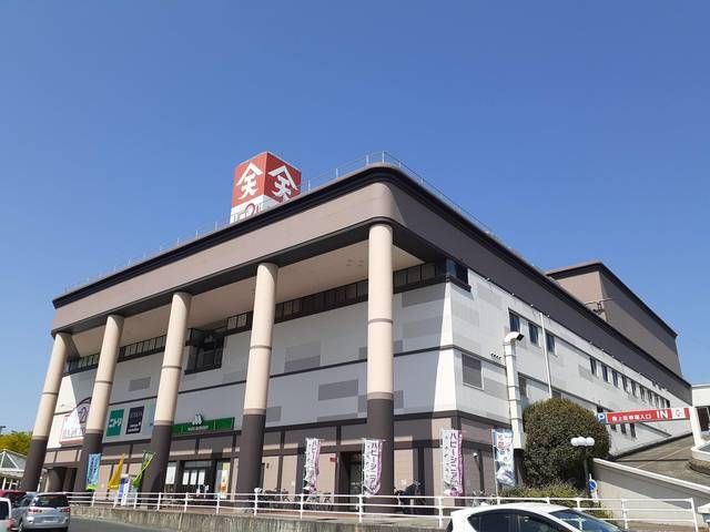 近くの天満屋リブ２１総社店まで1,400m（徒歩18分）