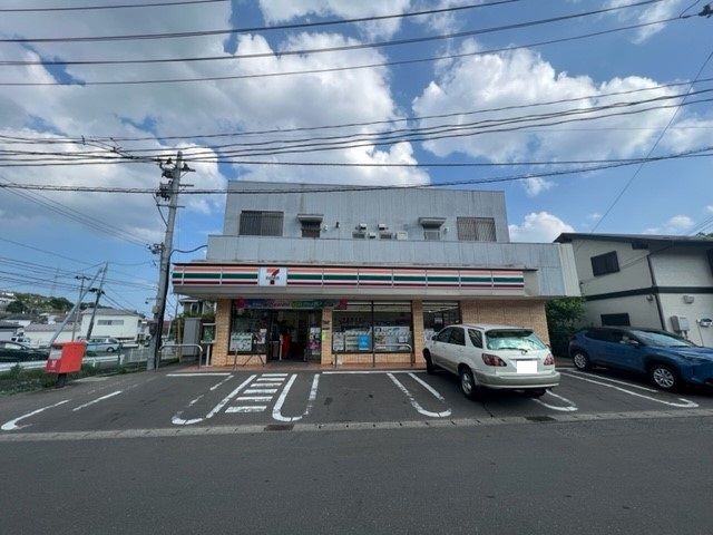 近くのセブンイレブン仙台青山店まで350m（徒歩5分）