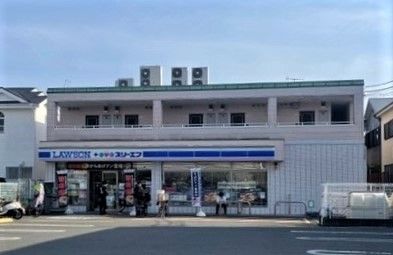 近くのコンビニまで1,400m（徒歩18分）