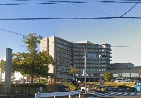 近くの更生病院まで4,300m（徒歩54分）
