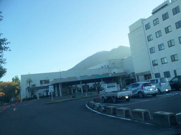 近くの国立病院まで700m（徒歩9分）