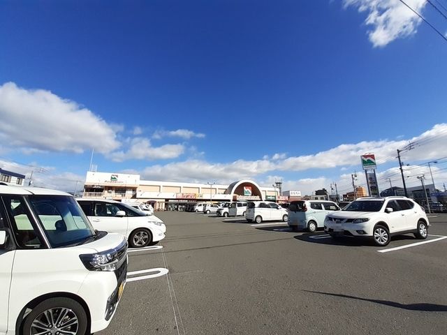 近くのナンコクスーパー 高須店まで1,200m(徒歩15分)