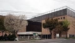 近くの豊平区体育館まで1,500m（徒歩19分）