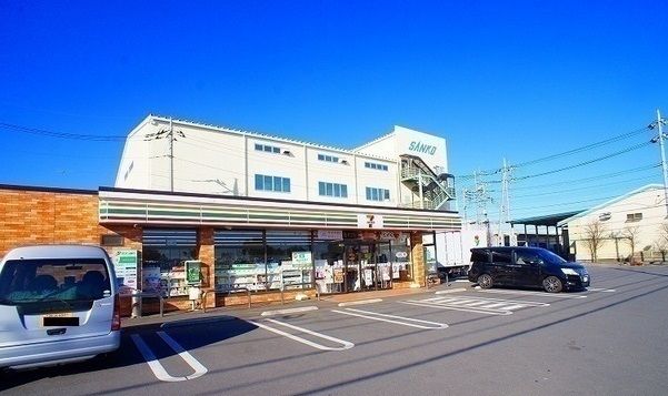 近くのセブンイレブンまで900m(徒歩12分)
