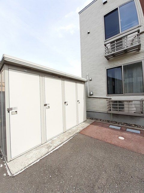 その他