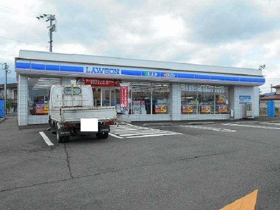 近くのローソン東予壬生川店様まで300m（徒歩4分）