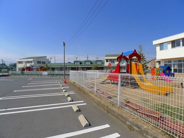 近くの幼稚園・保育園まで850m（徒歩11分）