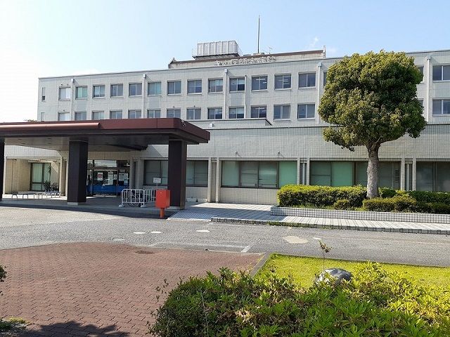 近くのきぬ医師会病院まで920m（徒歩12分）