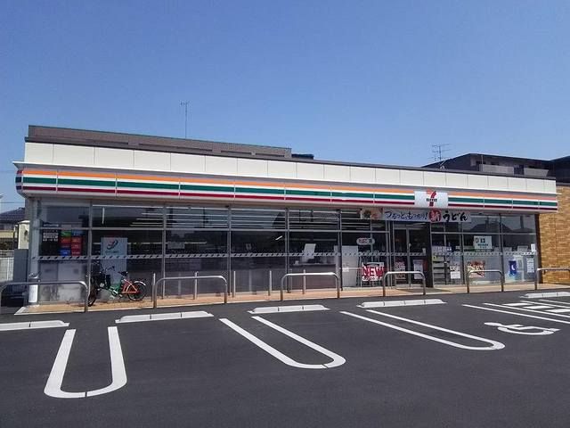 近くのセブンイレブン　野洲市三宅店まで350m（徒歩5分）