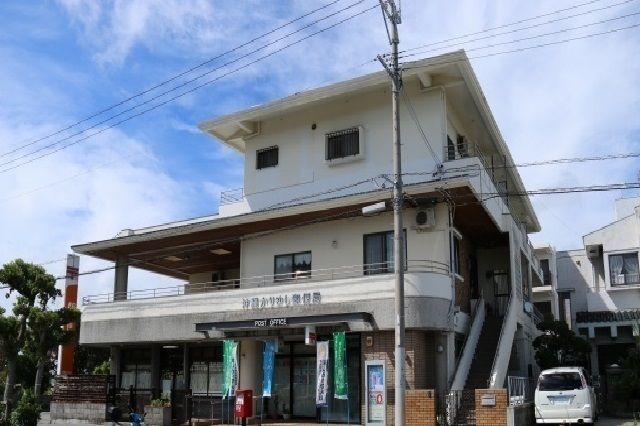 近くのかりゆし郵便局まで1,300m（徒歩17分）