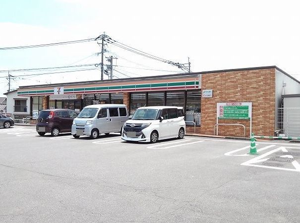 近くのセブンイレブンまで350m(徒歩5分)