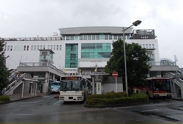 近くの複数路線・小田原駅まで1,450m（徒歩19分）