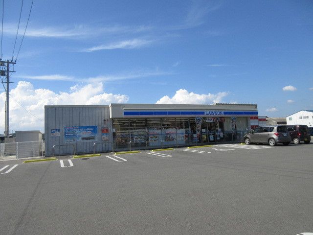 近くのローソンまで350m（徒歩5分）