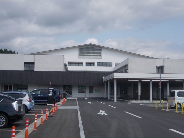 近くの市立角館総合病院まで300m(徒歩4分)
