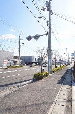 近くに施設あり