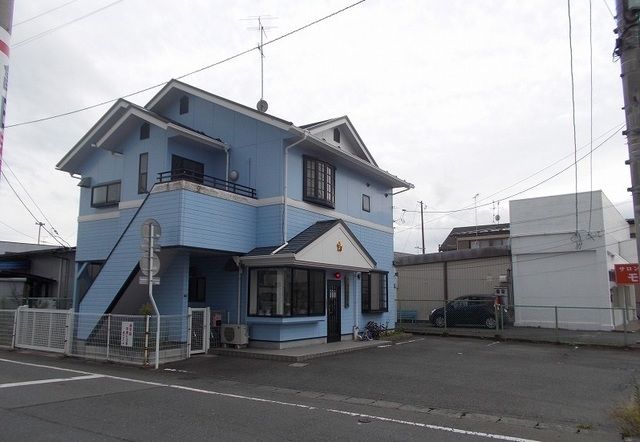 近くの大街道交番まで600m(徒歩8分)