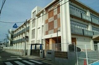 近くの田辺市立会津小学校様まで210m(徒歩3分)