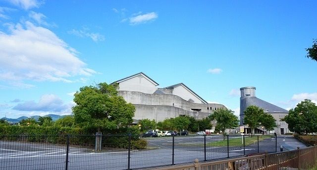 近くの施設まで1,500m（徒歩19分）