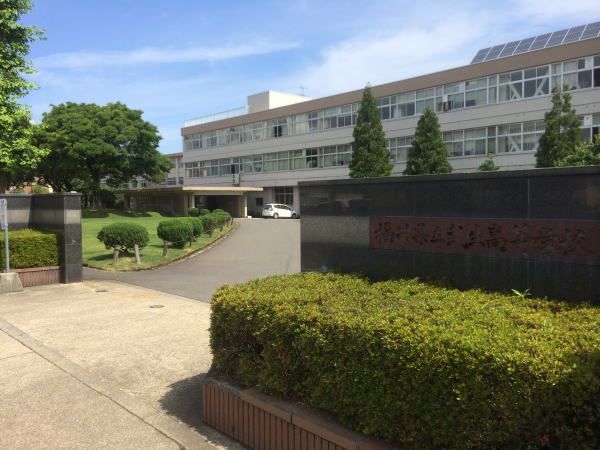 近くの武生高等学校まで500m（徒歩7分）