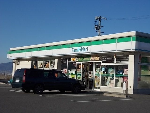 近くのファミリーマート 諏訪湖南店まで1,200m(徒歩15分)