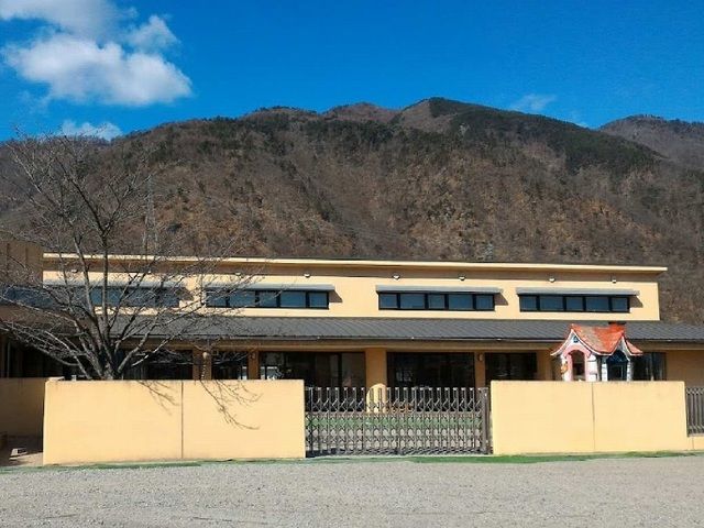 近くの秋和保育園まで60m（徒歩1分）
