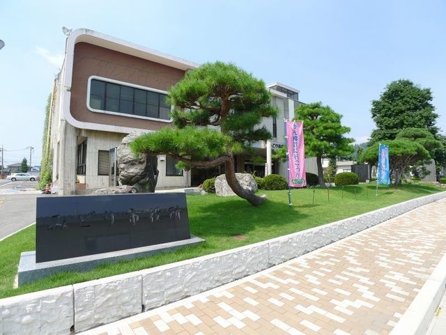 近くのみどり市役所まで1,400m（徒歩18分）