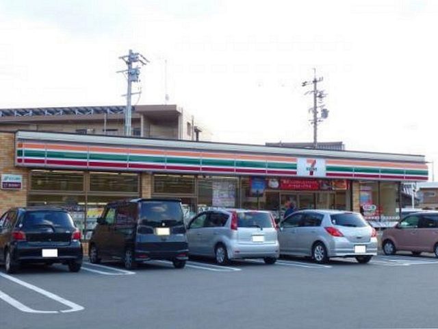 近くのセブン-イレブン 浜松笠井町店まで290m（徒歩4分）